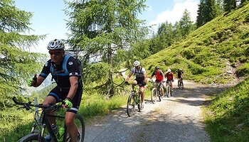 MTB-Guide Gruppe im Einsatz | © Maaike van der Valk